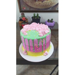 TORTA TUBO DE FIESTA